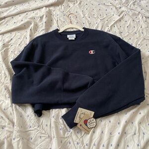 Champion reverse weave cropped sweatshirt in navy